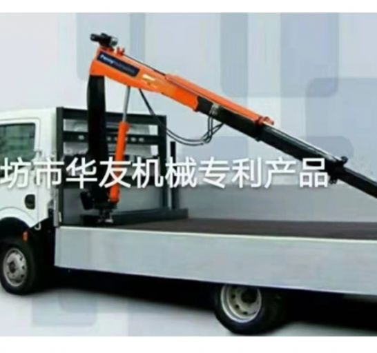 點(diǎn)擊查看詳細(xì)信息<br>標(biāo)題：車載小吊機(jī)  液壓小吊機(jī) 閱讀次數(shù)：1574